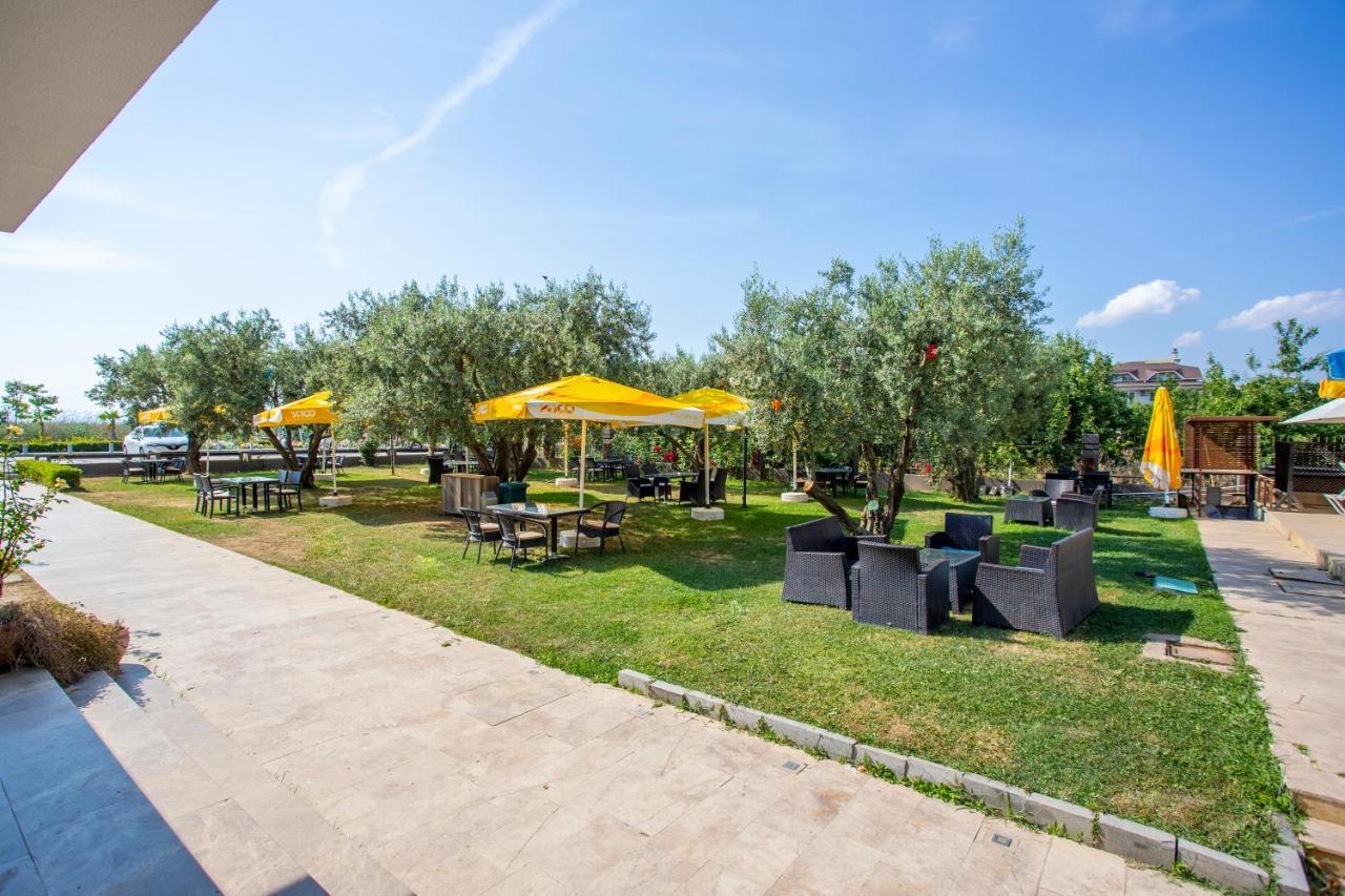 Zeytin Bahcesi Hotel İznik Esterno foto