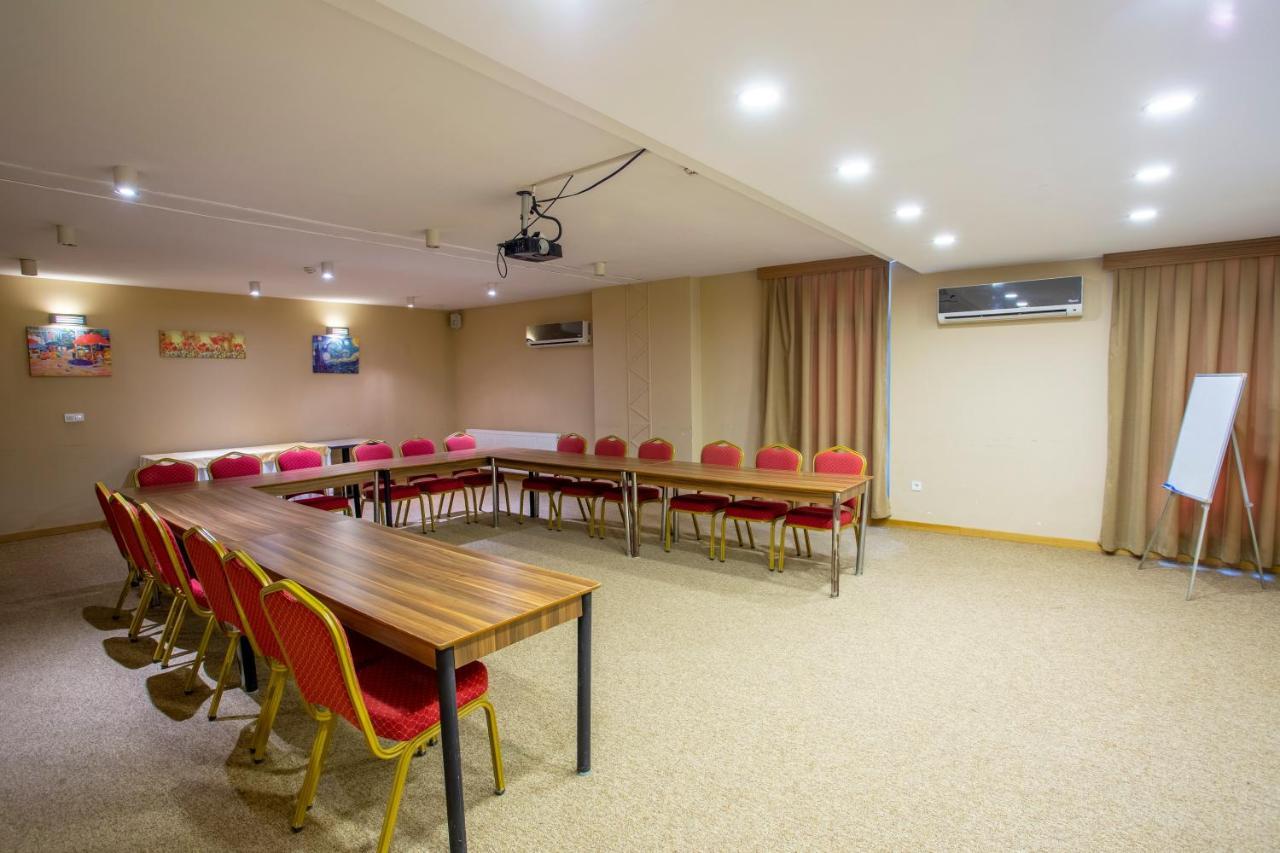 Zeytin Bahcesi Hotel İznik Esterno foto