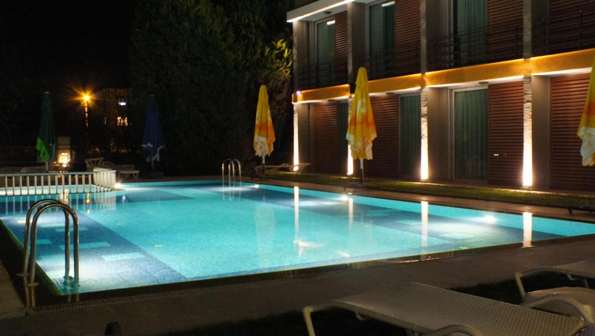 Zeytin Bahcesi Hotel İznik Esterno foto